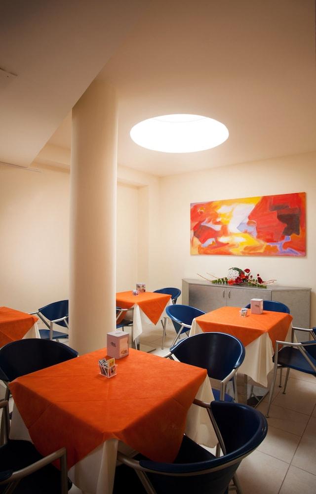 Oasi D'Oriente Aparthotel Santa Cesarea Terme Kültér fotó