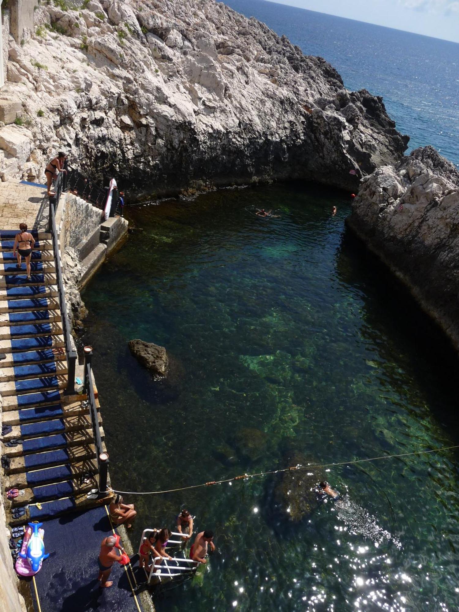 Oasi D'Oriente Aparthotel Santa Cesarea Terme Kültér fotó