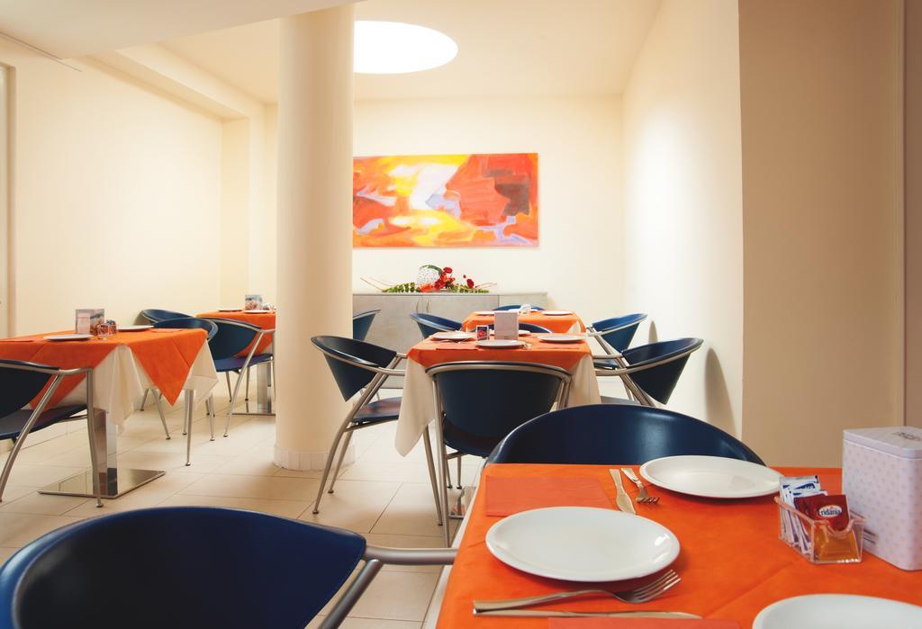 Oasi D'Oriente Aparthotel Santa Cesarea Terme Kültér fotó