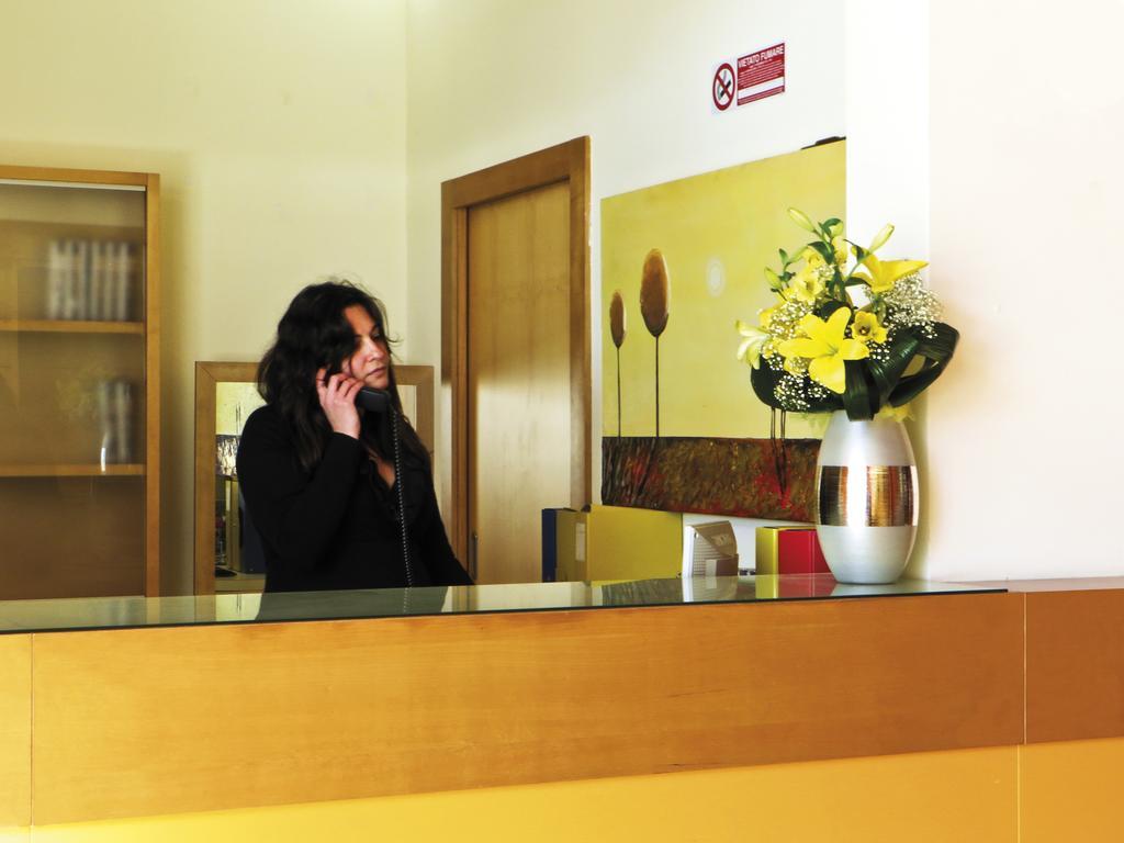 Oasi D'Oriente Aparthotel Santa Cesarea Terme Kültér fotó