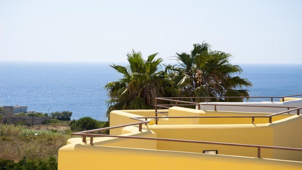 Oasi D'Oriente Aparthotel Santa Cesarea Terme Kültér fotó